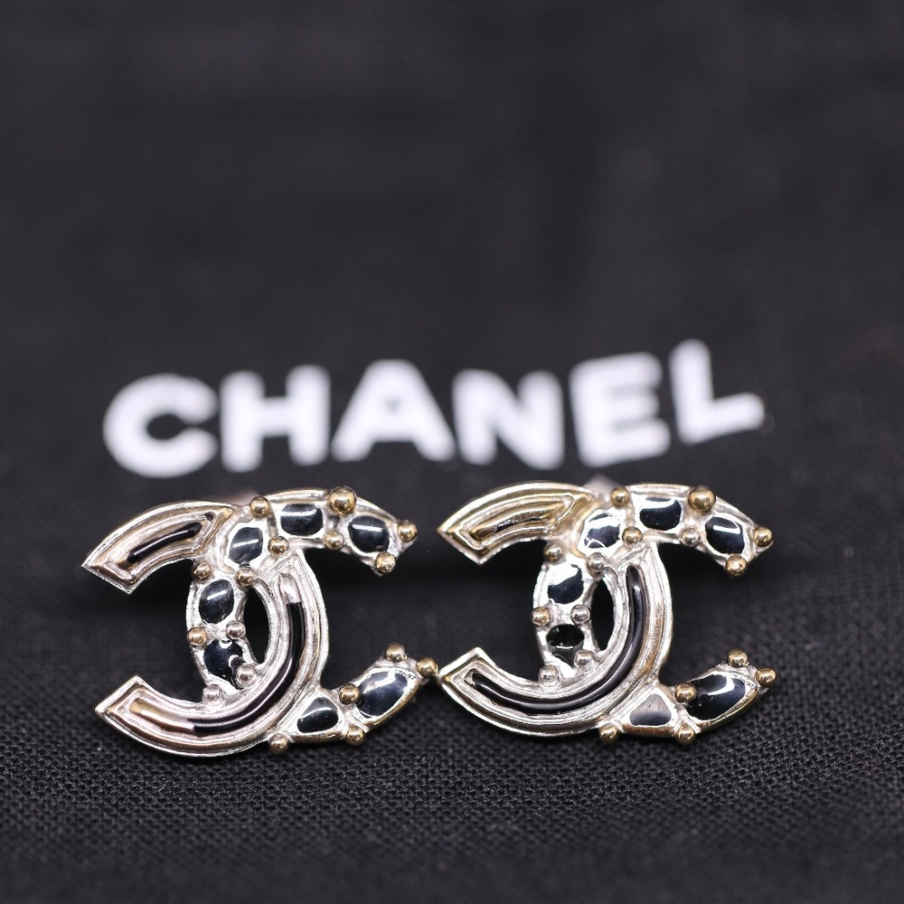 Chanel Onyx Earrings